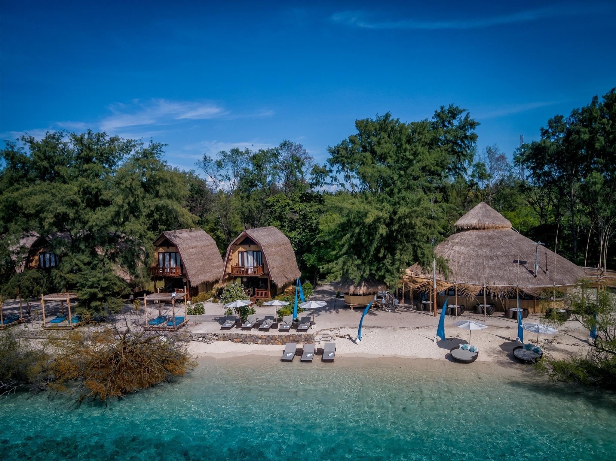 Отель Karma Reef Гили Траванган Экстерьер фото